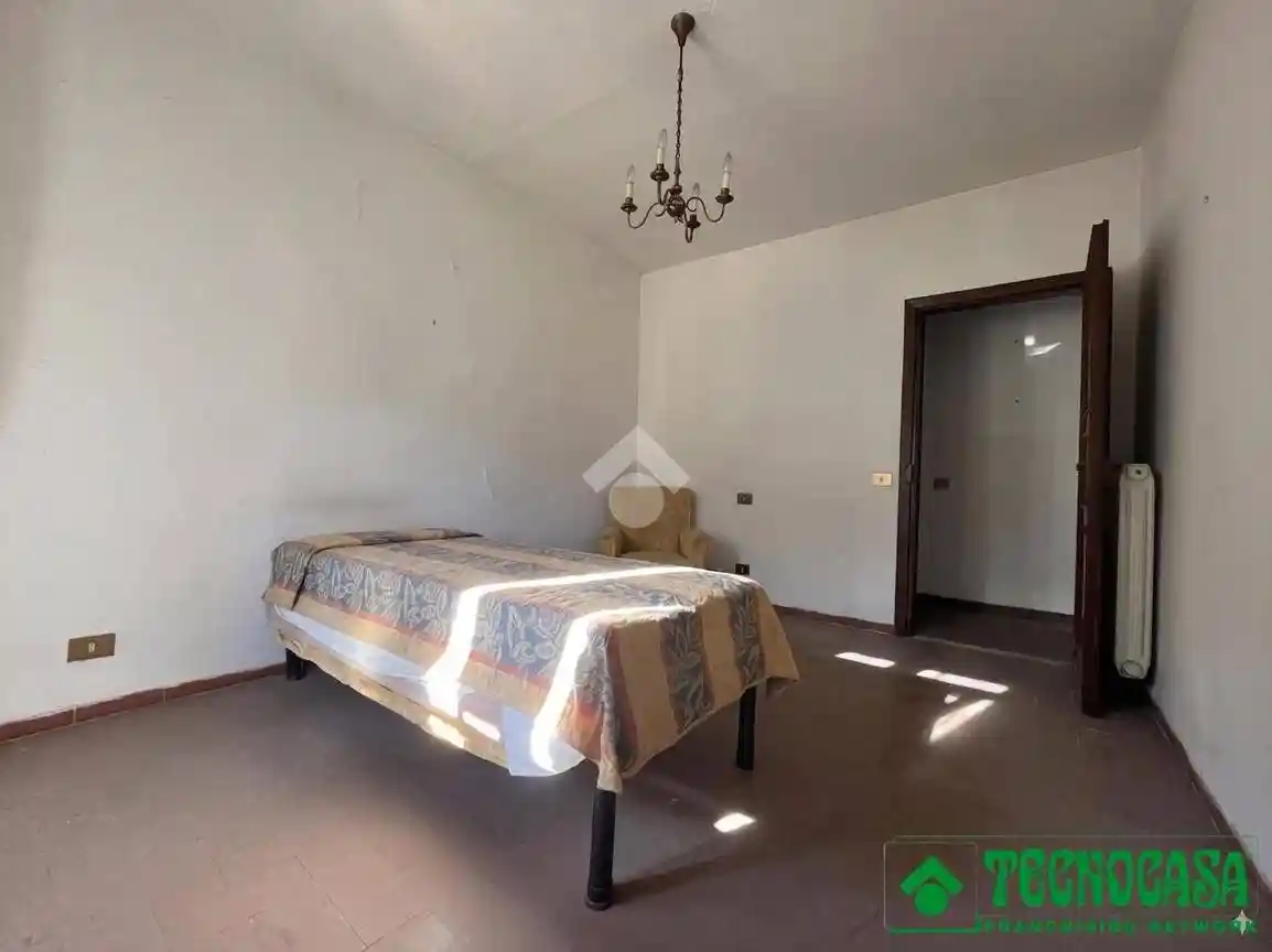 Appartamento in vendita a Sarzana