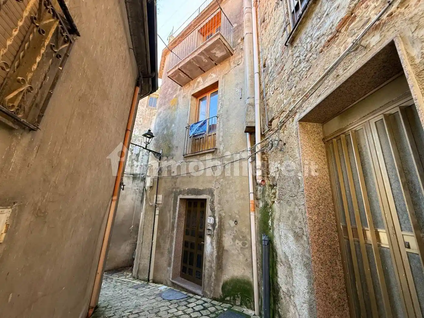 Casa indipendente in vendita a Pettineo