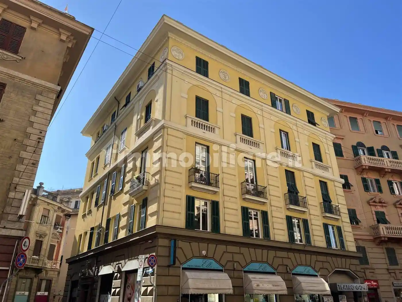 Appartamento in vendita a Genova