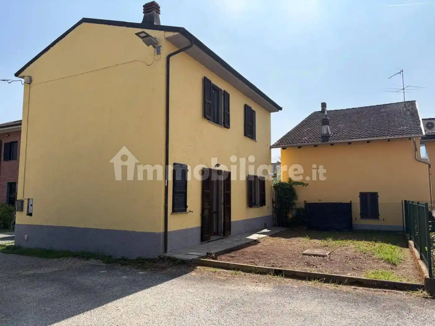 Casa indipendente in vendita a Alessandria
