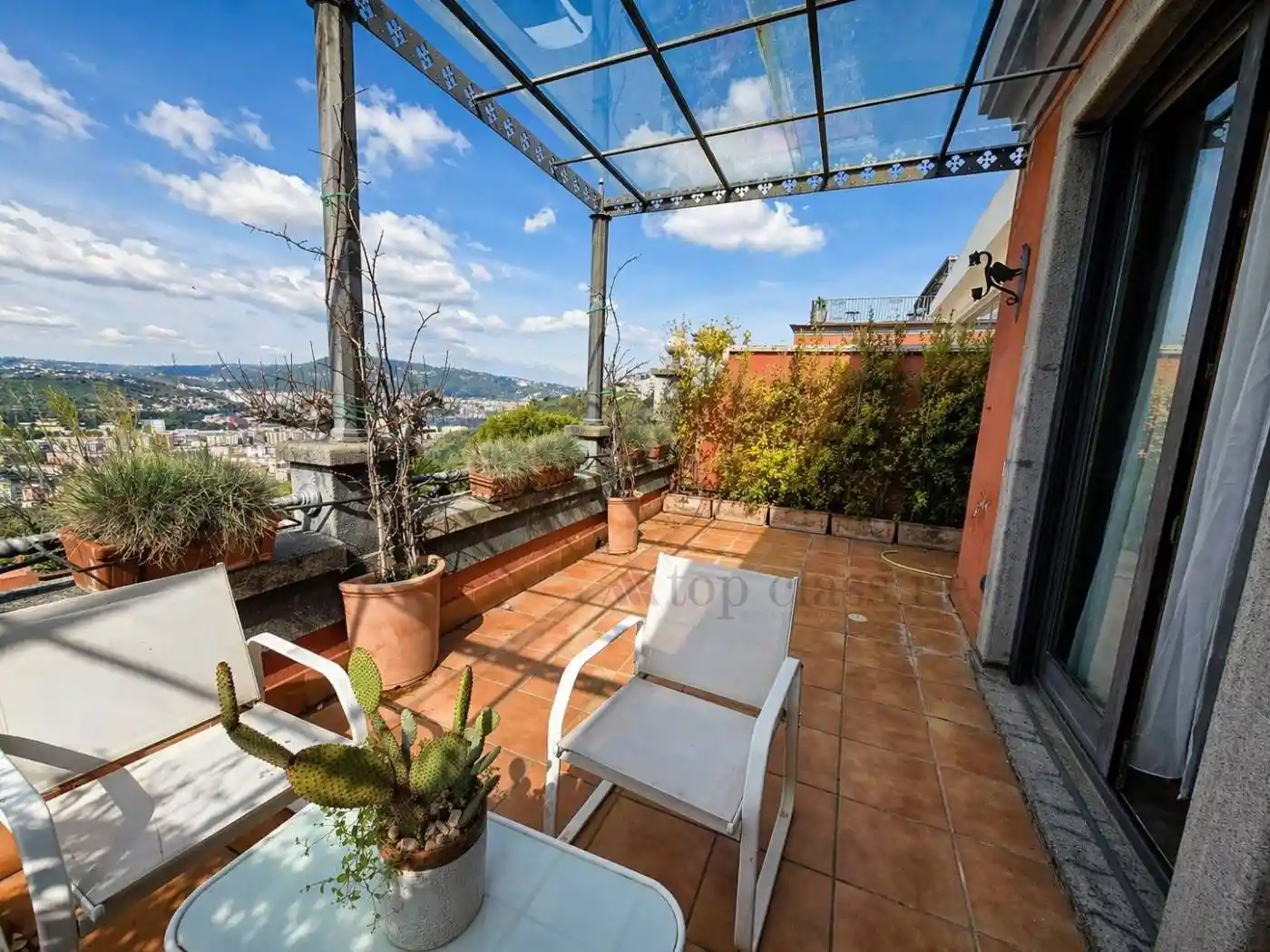 Appartamento in affitto a Napoli