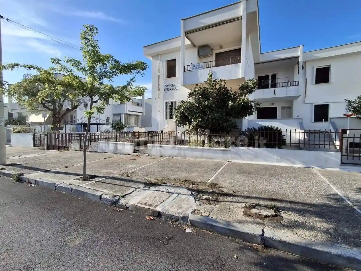 Appartamento in vendita a Lesina