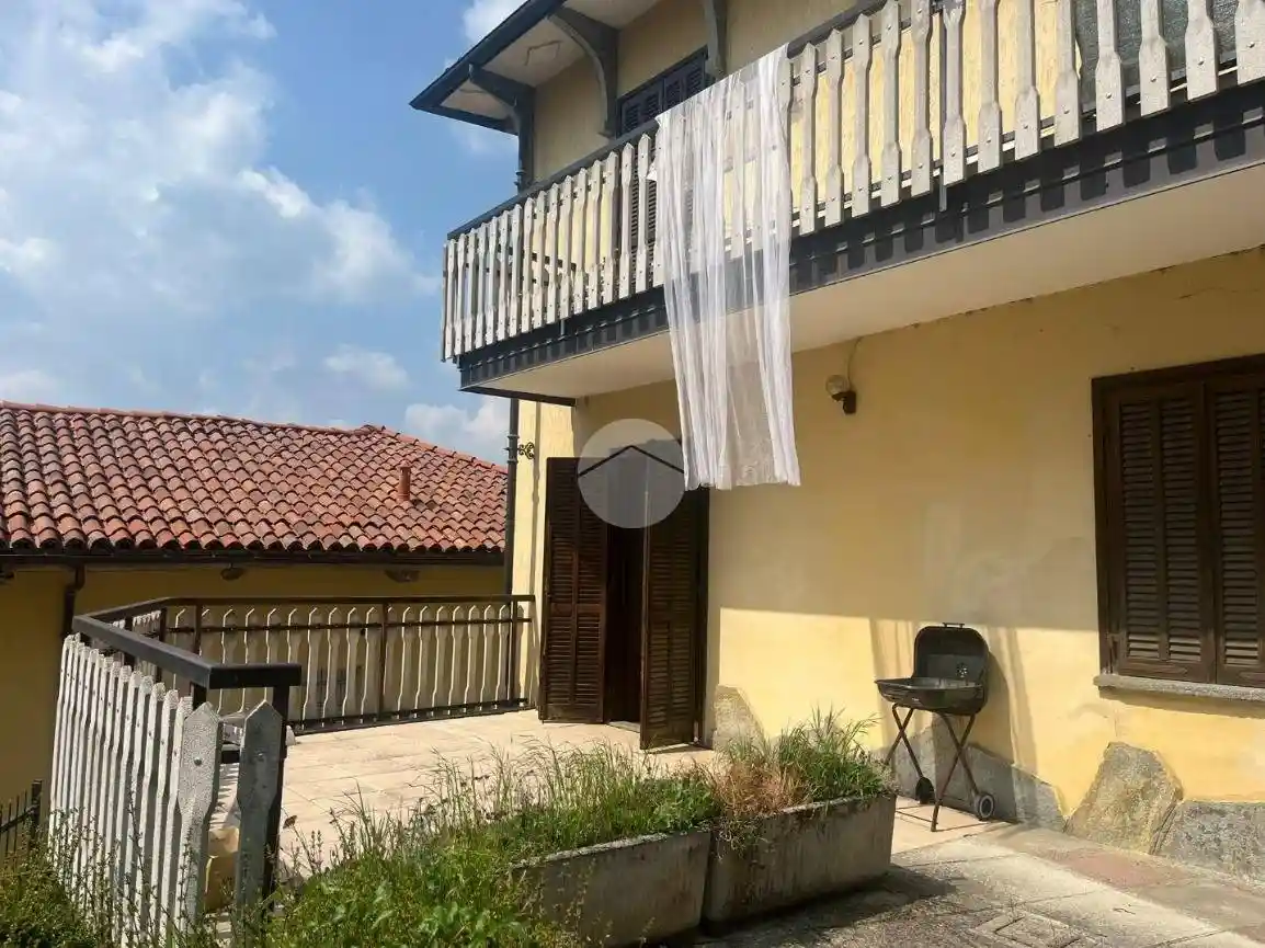 Casa indipendente in vendita a Sciolze
