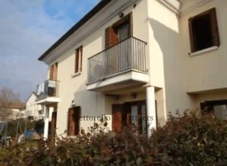 Appartamento in vendita a Carbonera