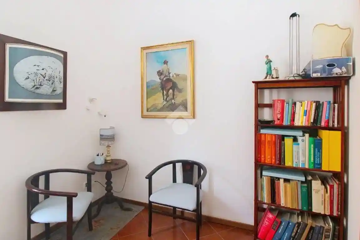 Appartamento in vendita a Livorno