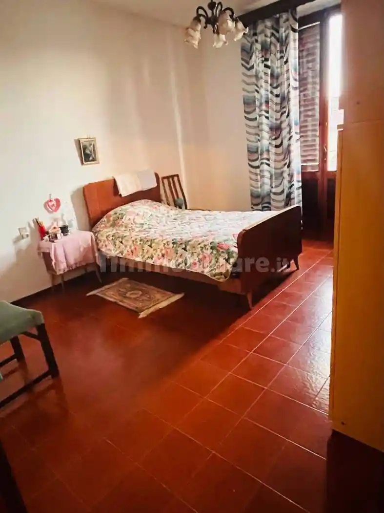 Casa indipendente in vendita a Prato