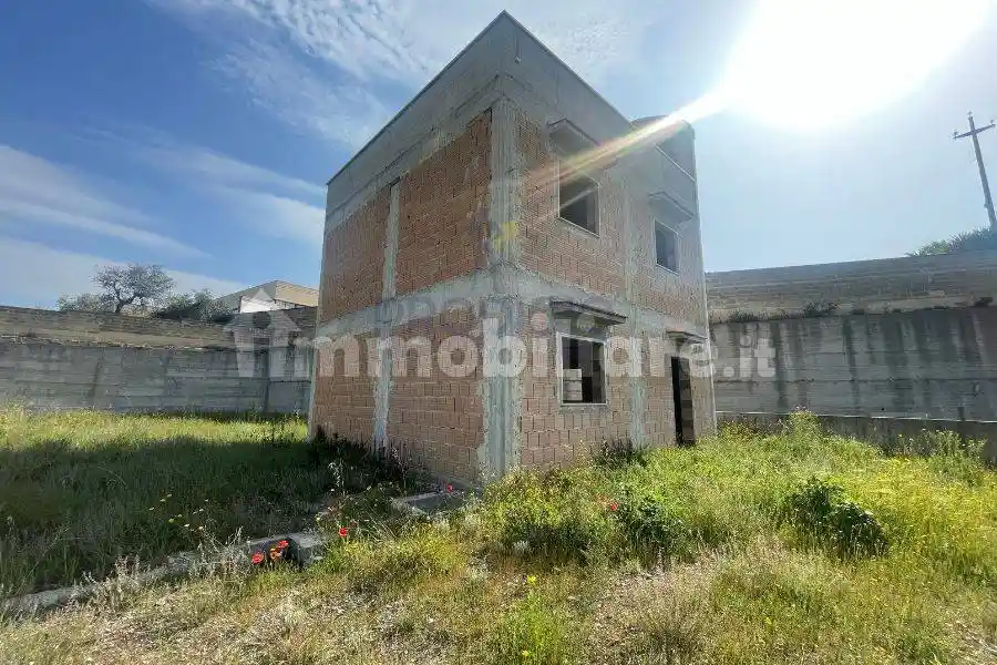 Palazzo - Edificio in vendita a Bisceglie