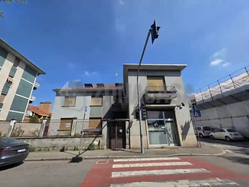 Palazzo - Edificio - foto 2