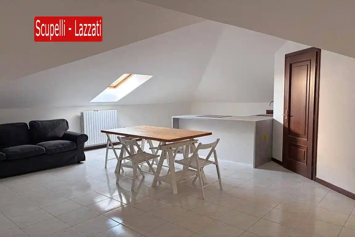 Attico - Mansarda in affitto a Voghera