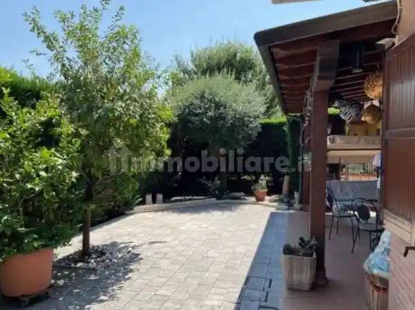 Villetta a schiera in vendita a Marmirolo