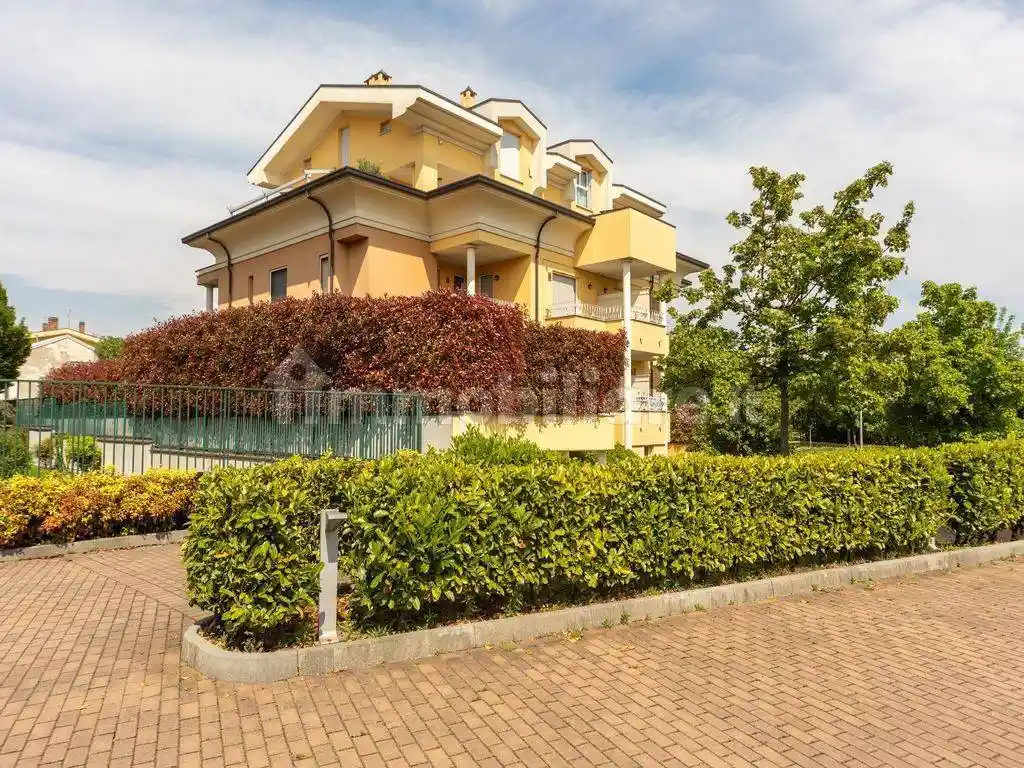 Appartamento in vendita a Brugherio