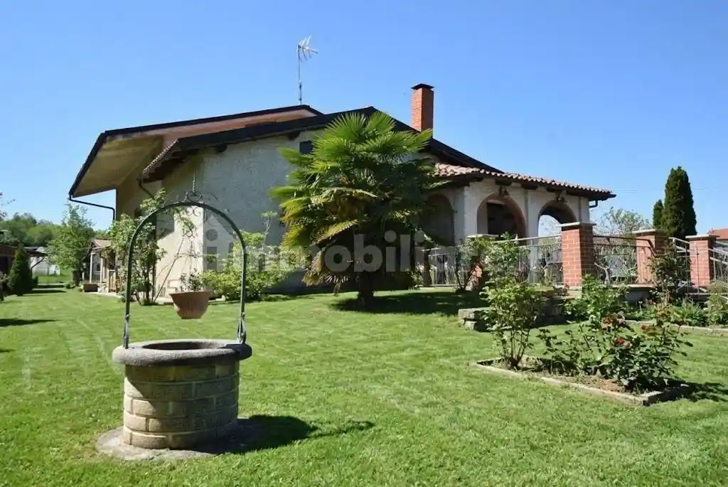 Villa in vendita a Mondovì