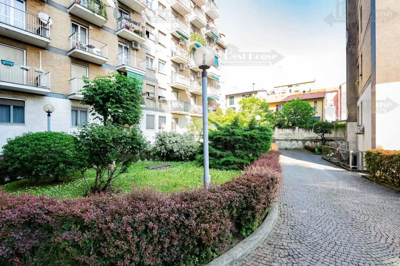 Appartamento in vendita a Milano