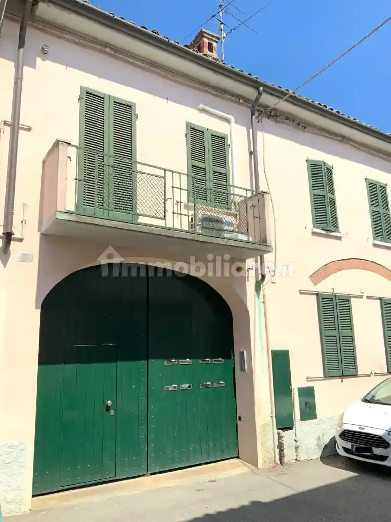 Casa indipendente in vendita a Dorno