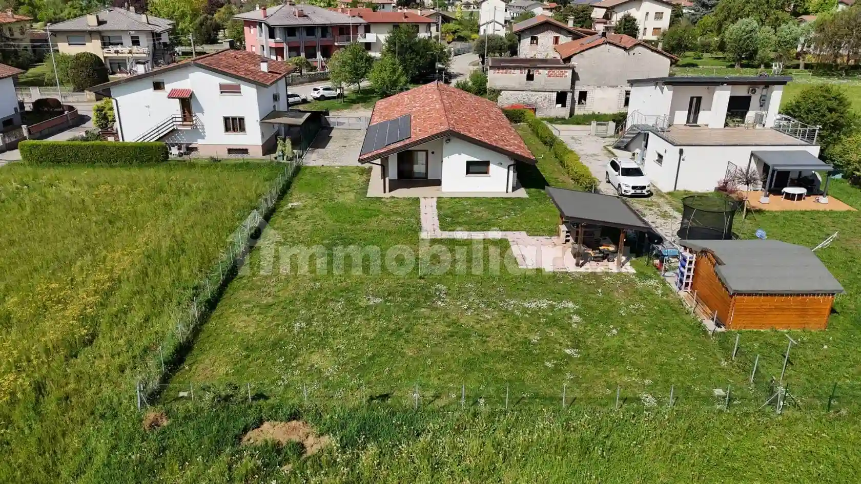 Villa - foto 2