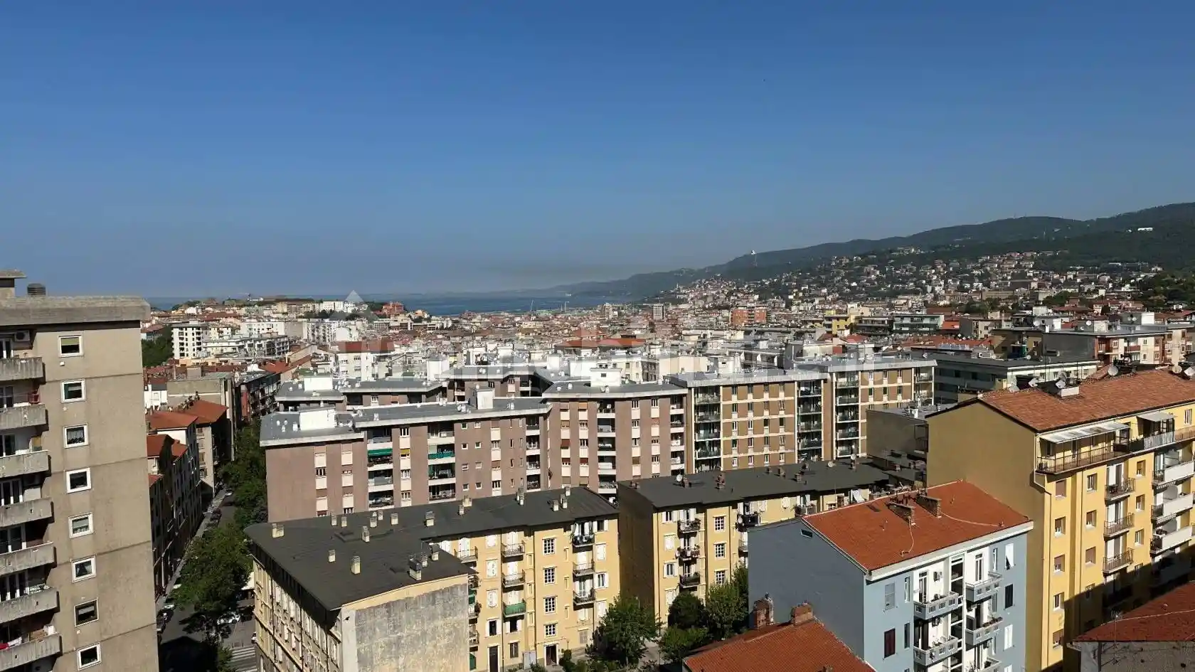 Appartamento in vendita a Trieste
