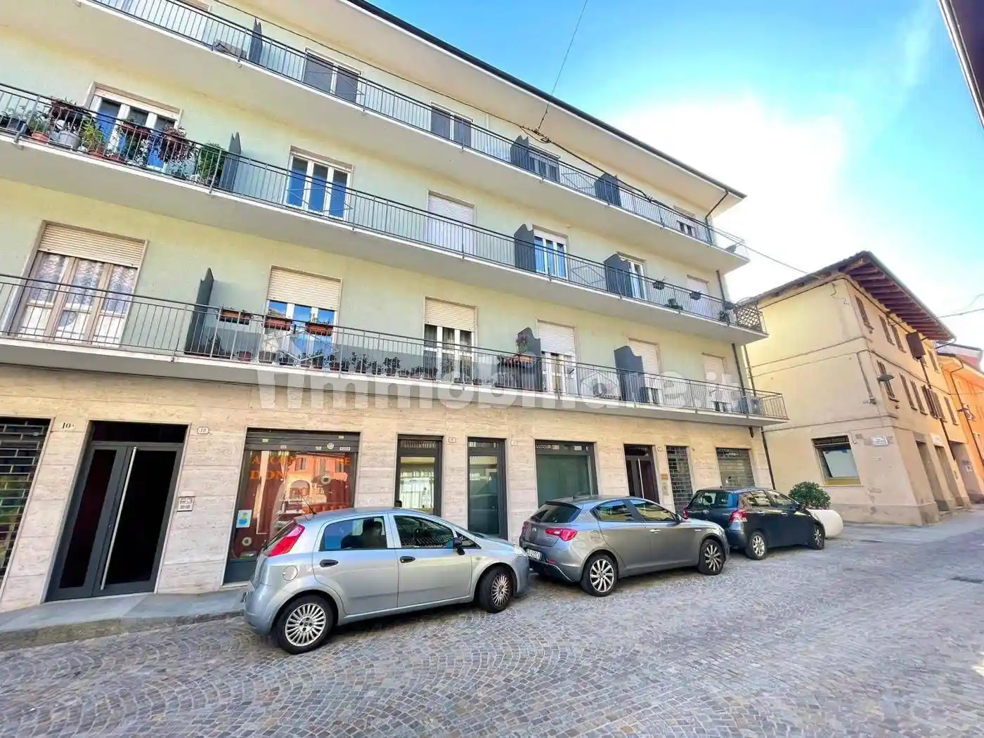 Appartamento in affitto a Alba