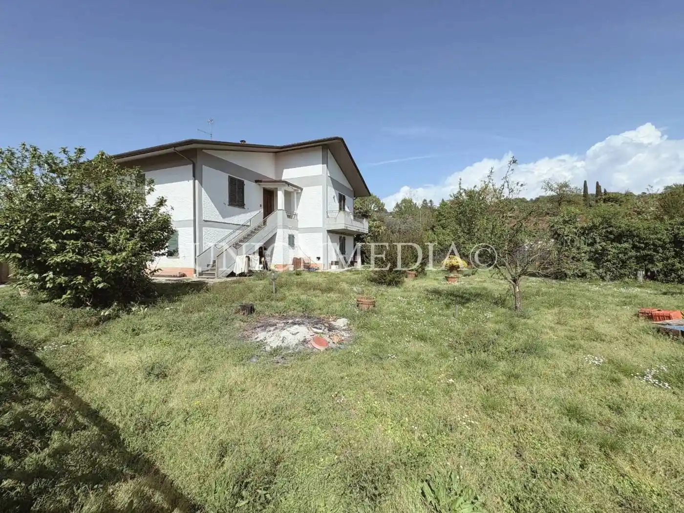 Villa in vendita a Sarzana