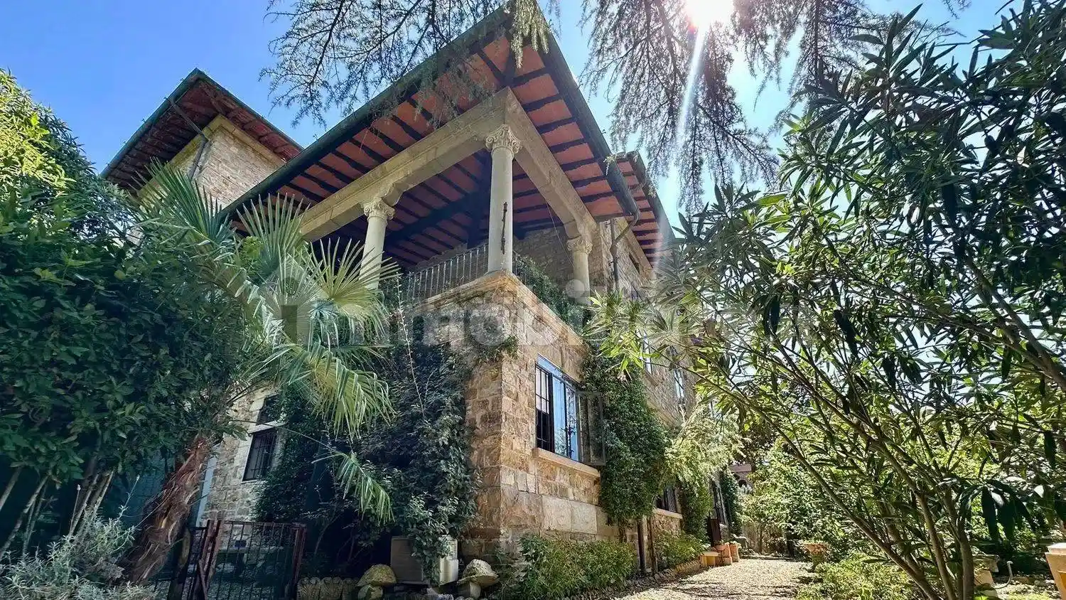 Villa in vendita a Firenze