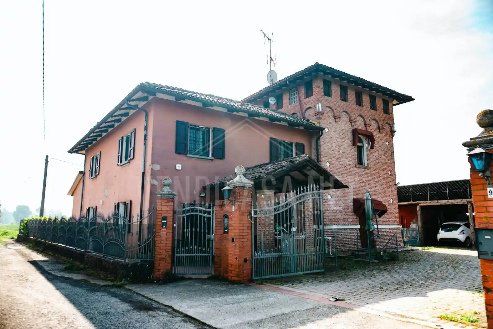 Villa in vendita a Sala Bolognese