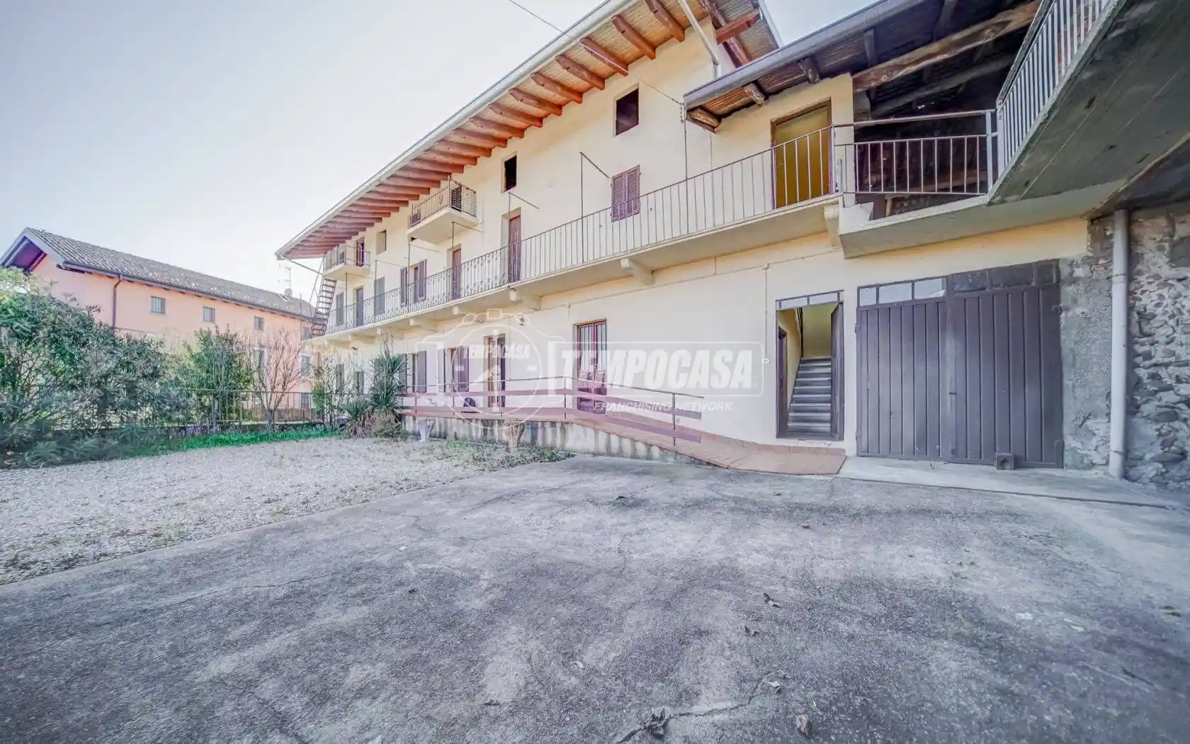 Rustico - Casale in vendita a Agrate Conturbia