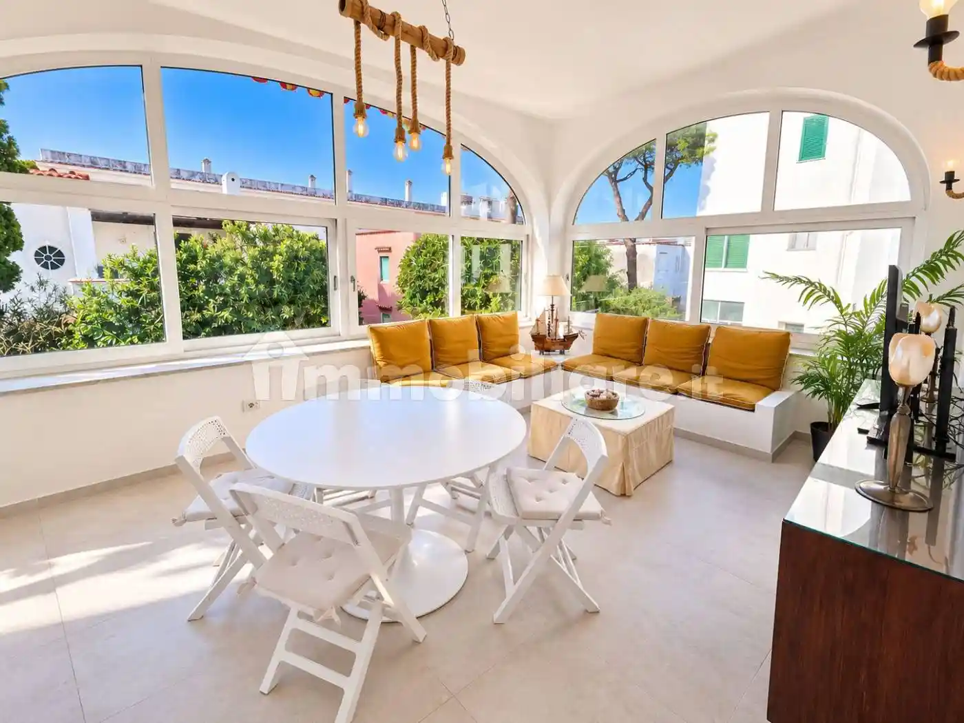 Appartamento in vendita a Ischia