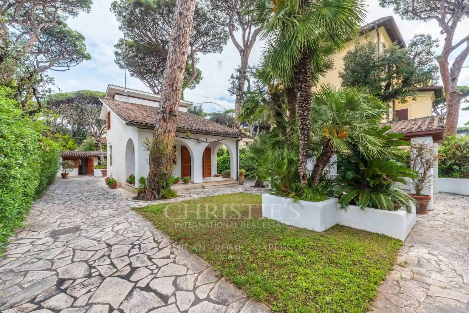 Villa in vendita a Fiumicino