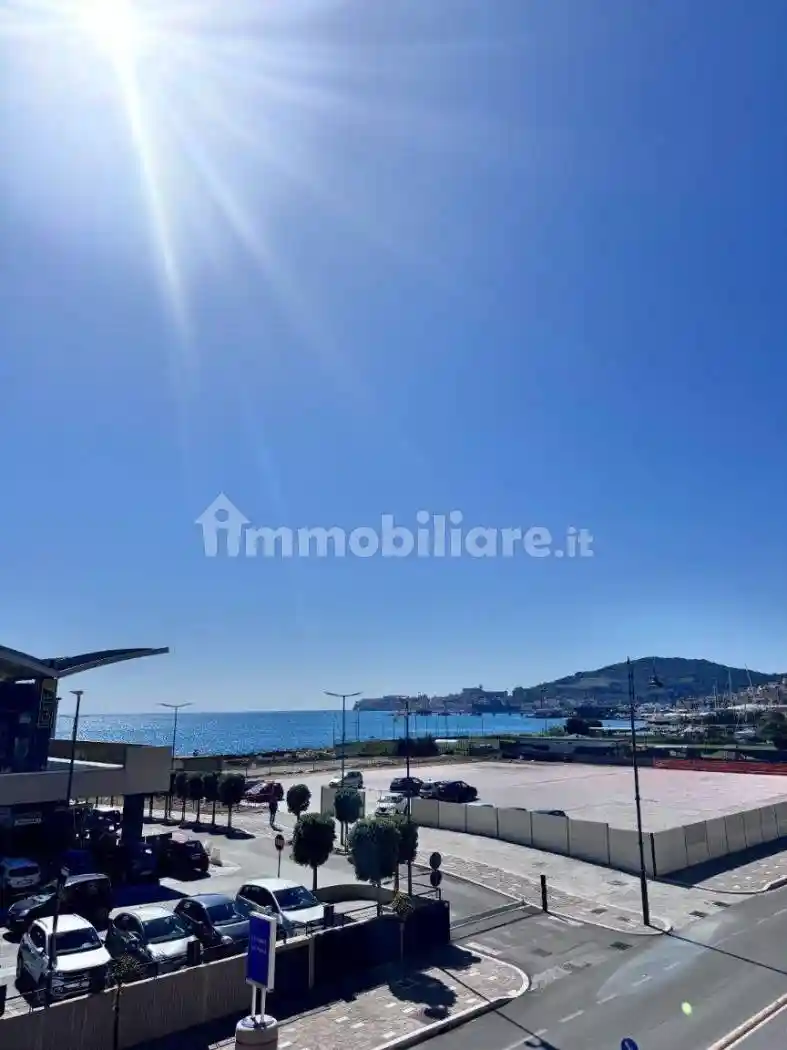 Appartamento in affitto a Gaeta
