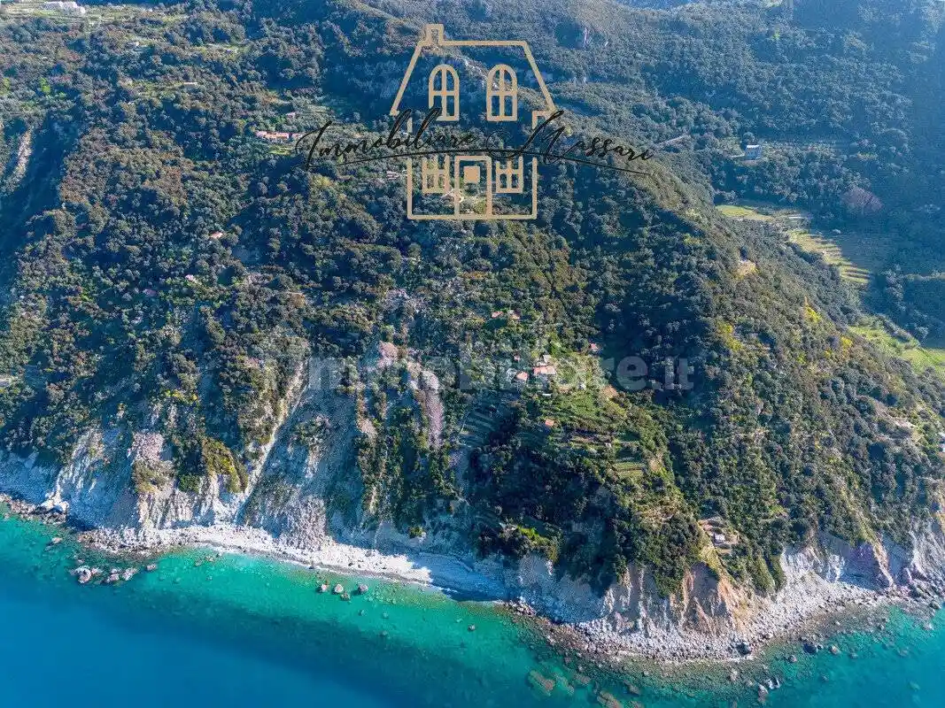 Rustico - Casale in vendita a La Spezia