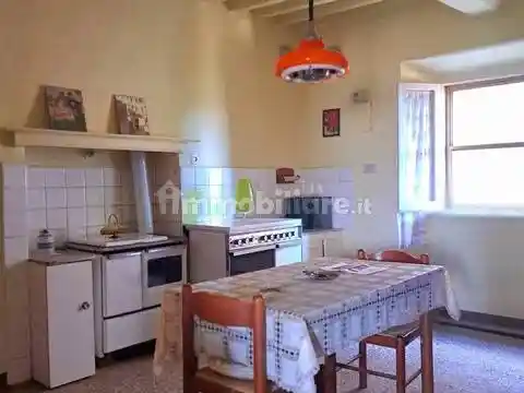 Appartamento in vendita a Roccastrada