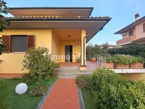Villa in vendita a Gavorrano