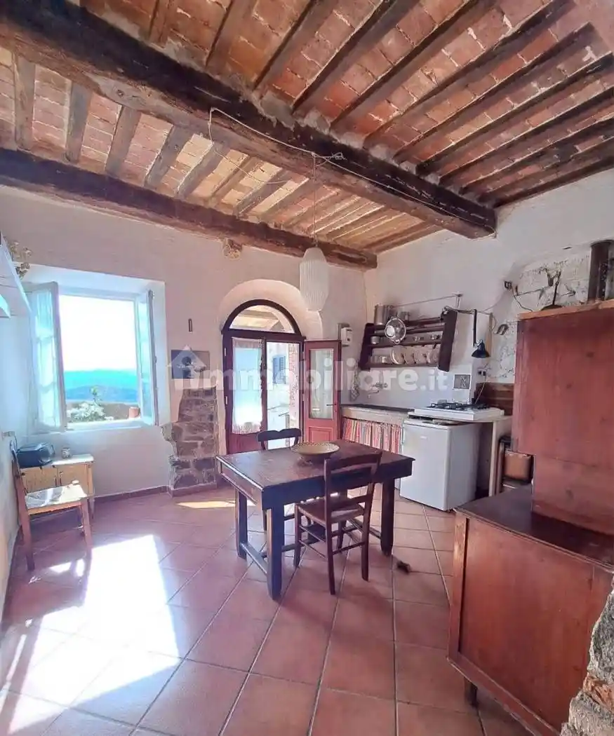 Appartamento in vendita a Massa Marittima