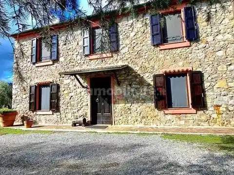 Rustico - Casale in vendita a Gavorrano