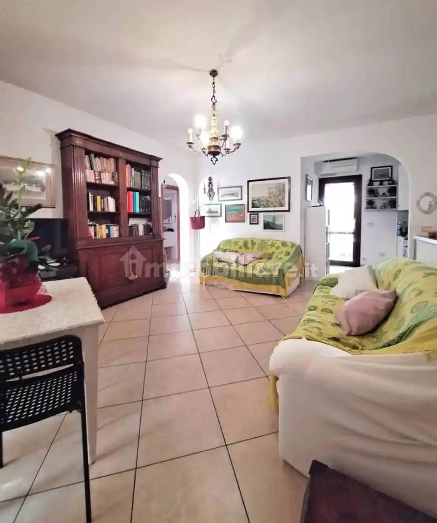 Villa in vendita a Follonica