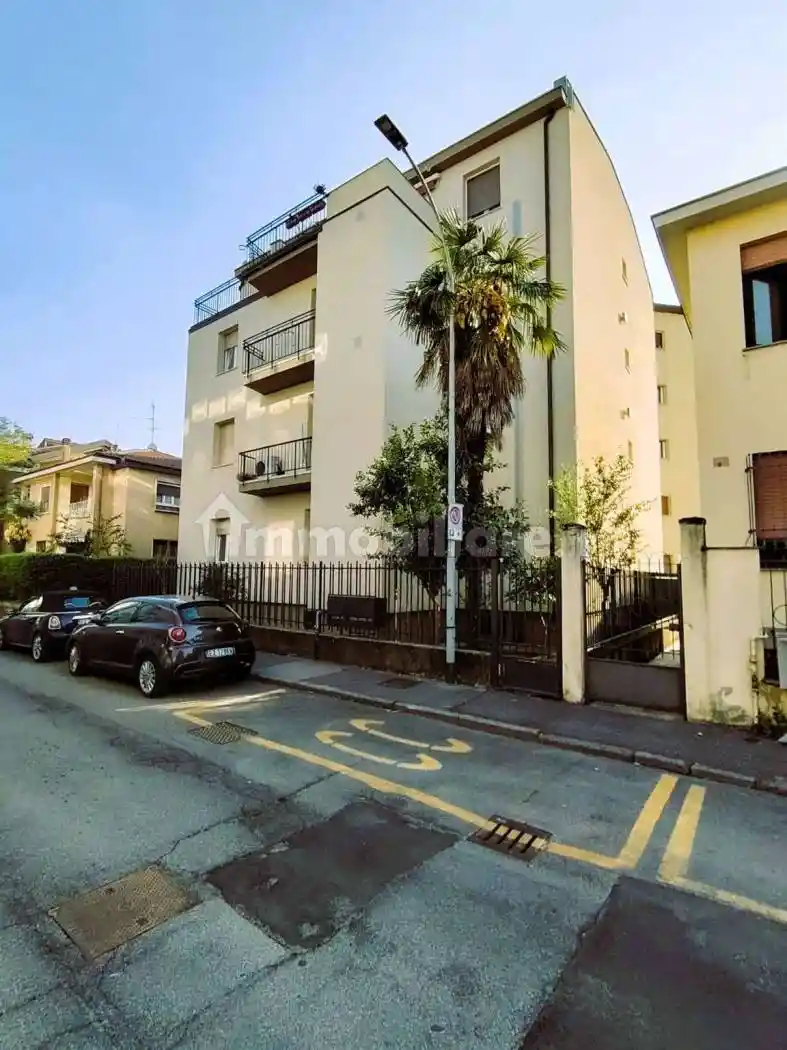 Appartamento in vendita a Pero