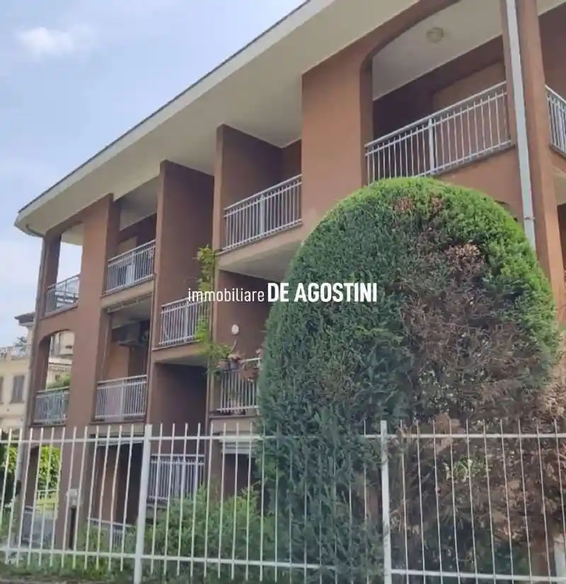 Appartamento in affitto a Lesa