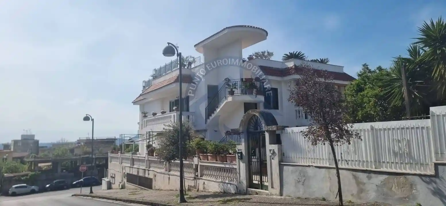 Villa in vendita a San Sebastiano al Vesuvio