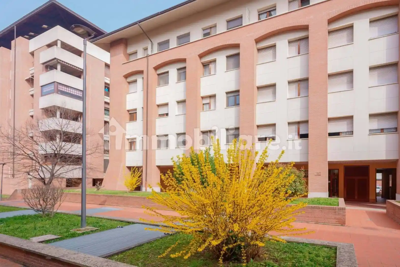 Appartamento in vendita a Bologna