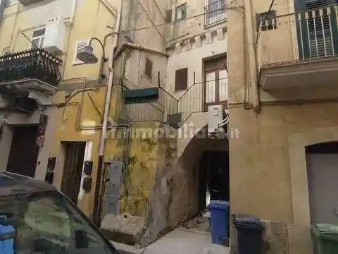 Appartamento in vendita a Gravina in Puglia