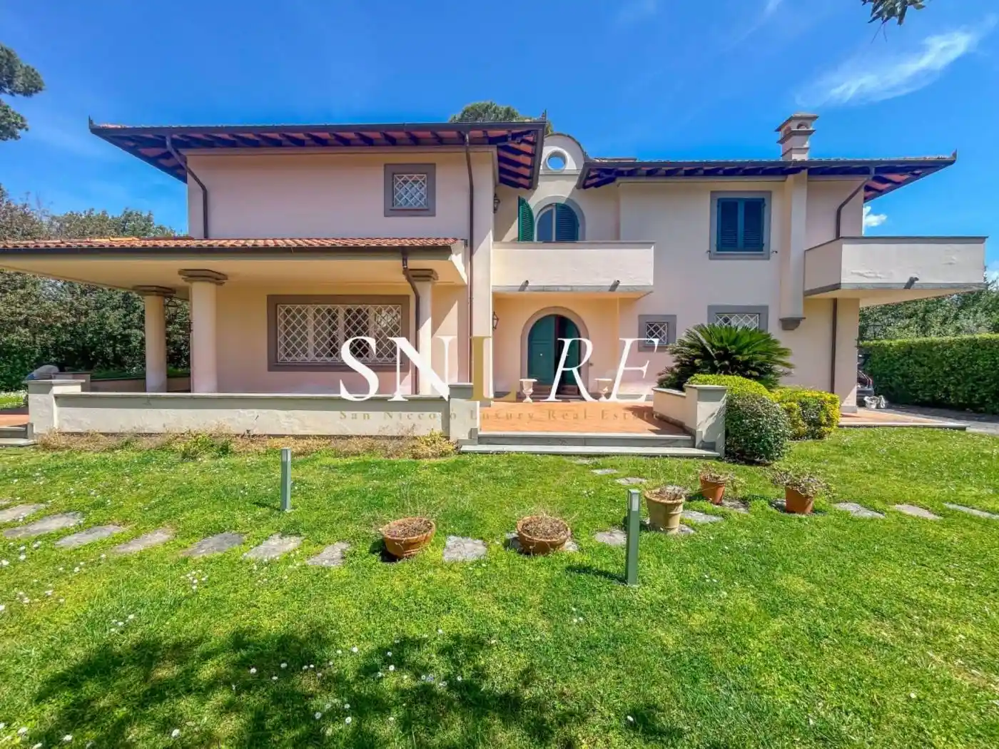 Villa in vendita a Forte dei Marmi