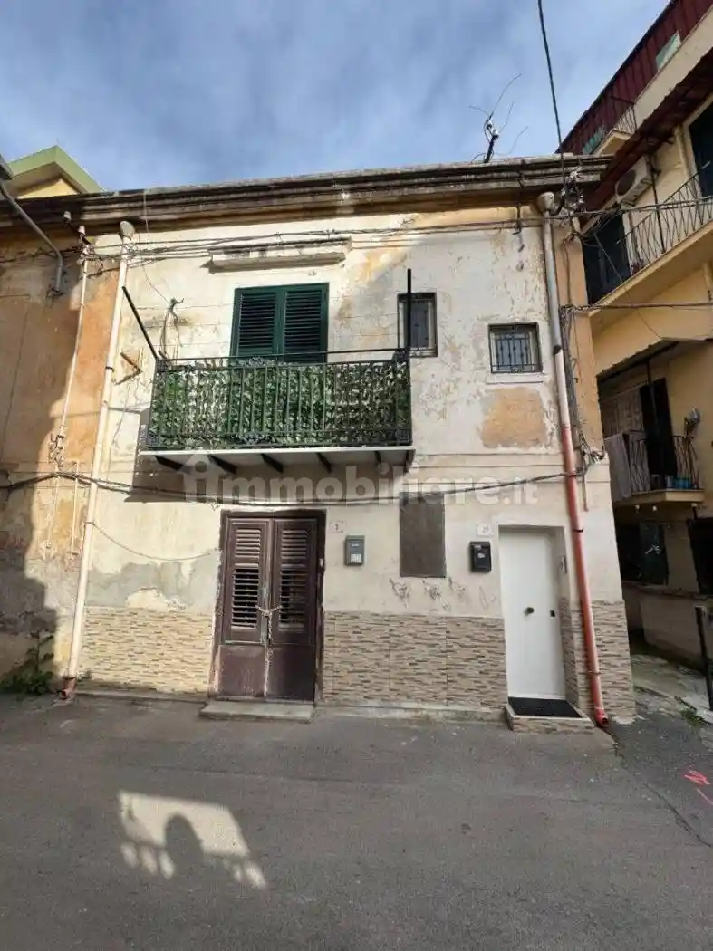Appartamento in vendita a Palermo
