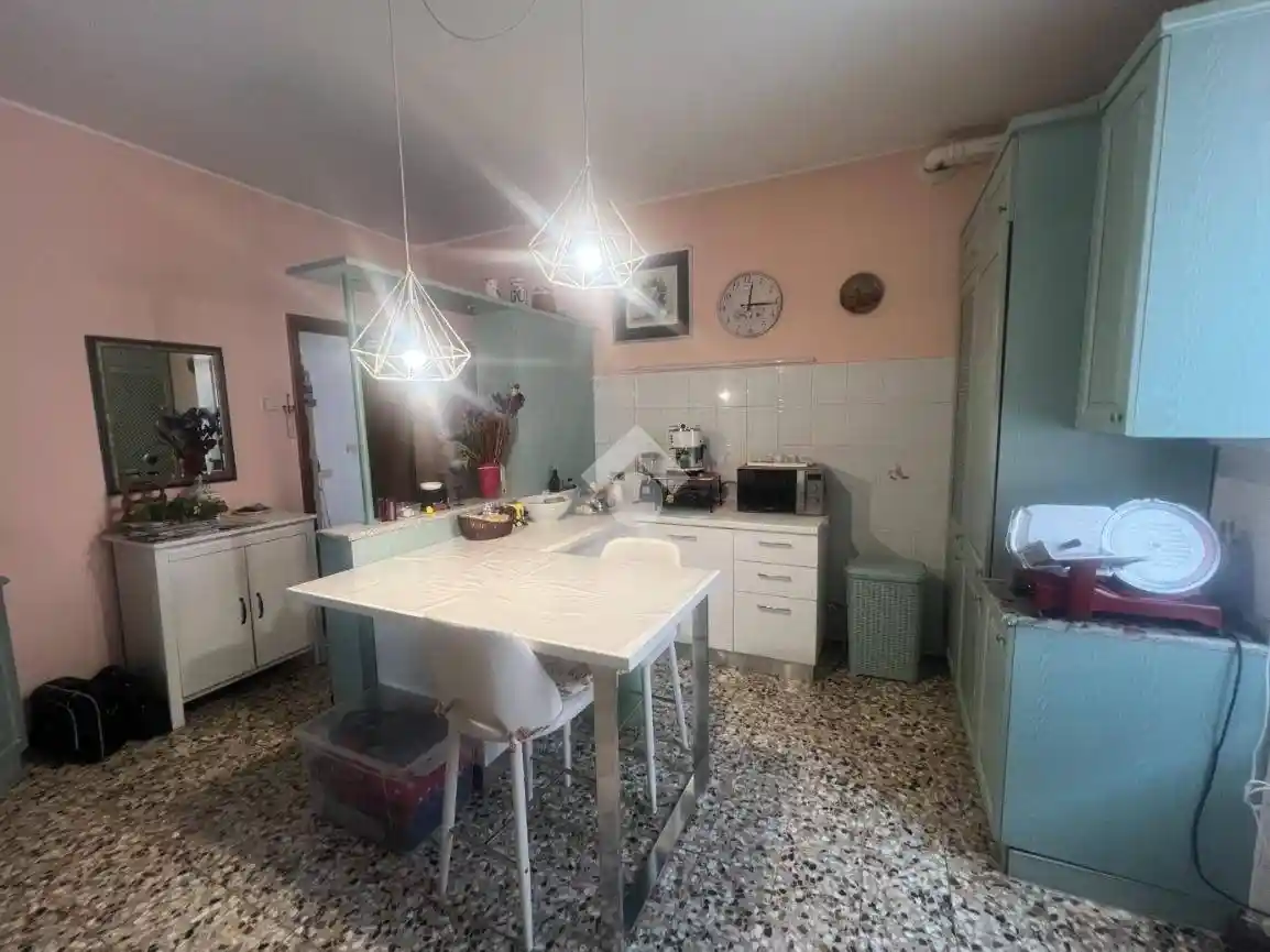 Appartamento in vendita a Malnate