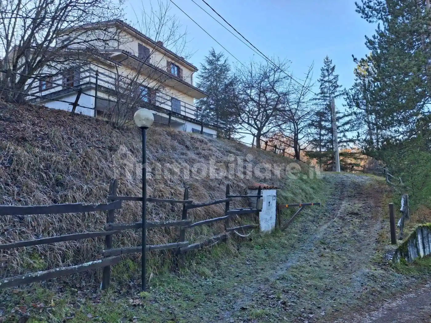 Villa in vendita a Montereale