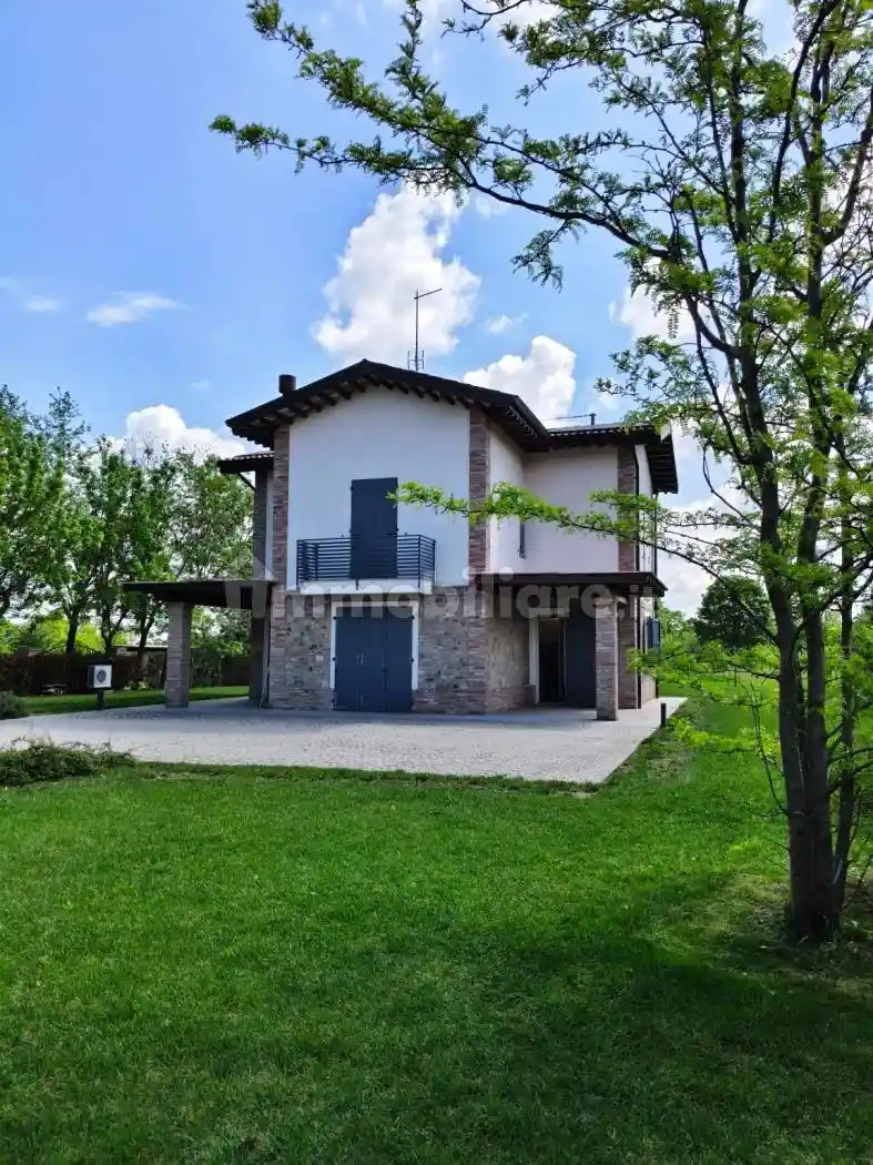 Villa in vendita a Scandiano