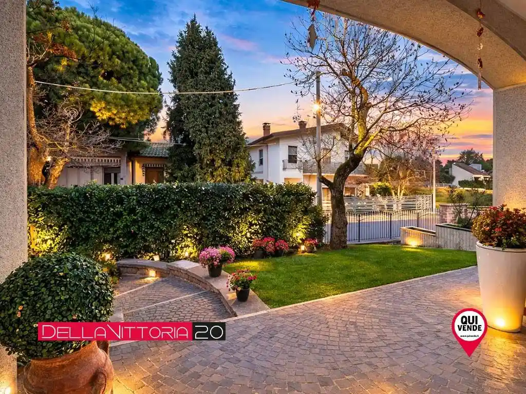 Villa in vendita a Rescaldina