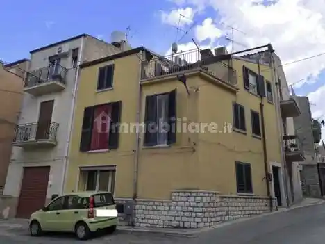 Appartamento in vendita a Lercara Friddi