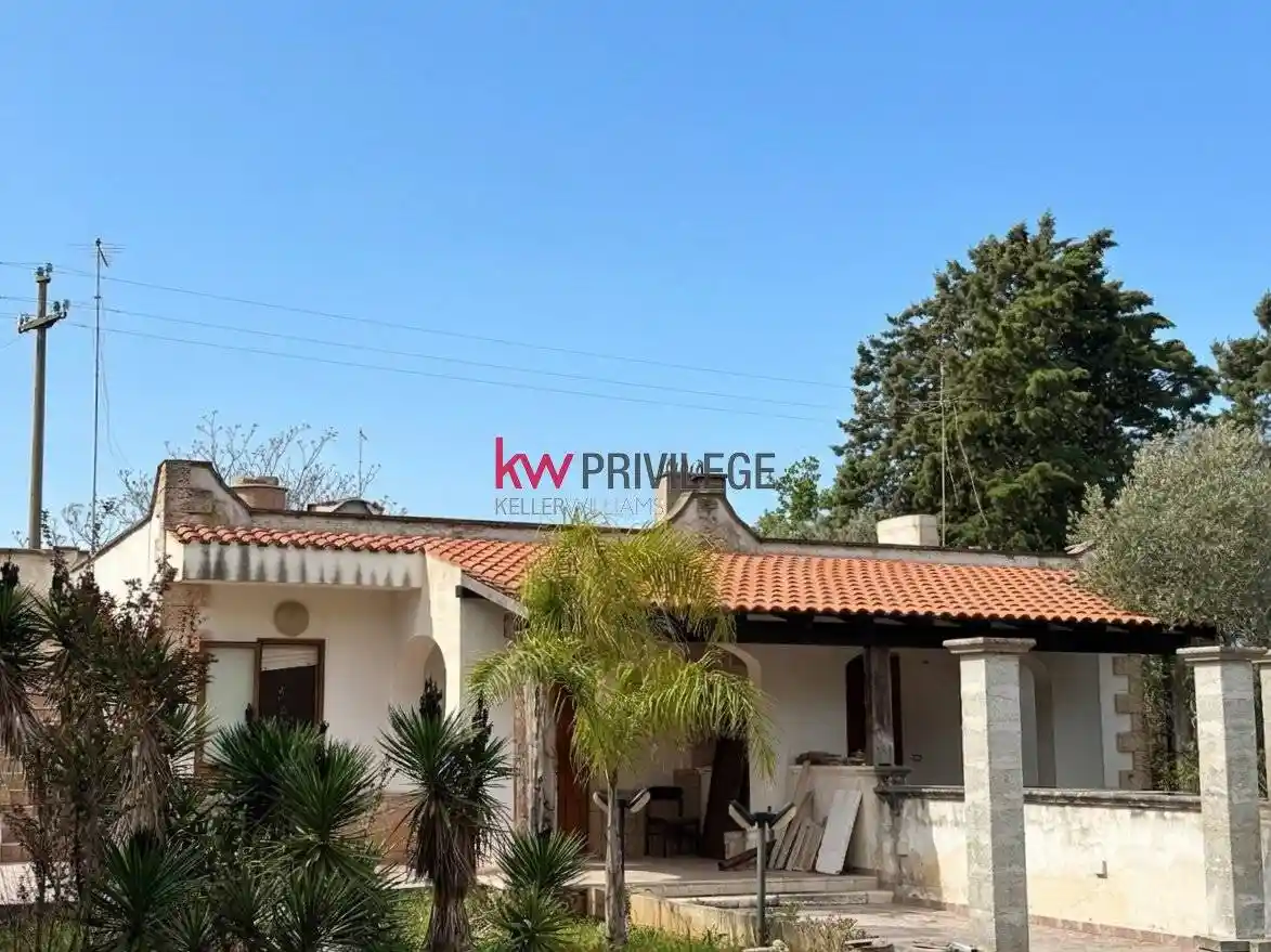 Villa in vendita a San Vito dei Normanni