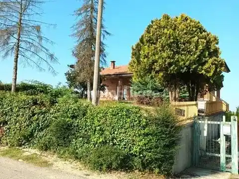 Villa in vendita a Costigliole d'Asti