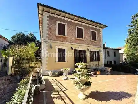 Villa in vendita a Fabriano