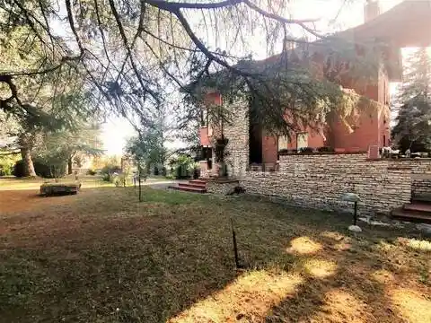 Villa in vendita a Cerreto d'Esi